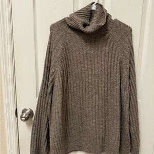H&M Brown Chunky Knit Turtleneck Sweater #717